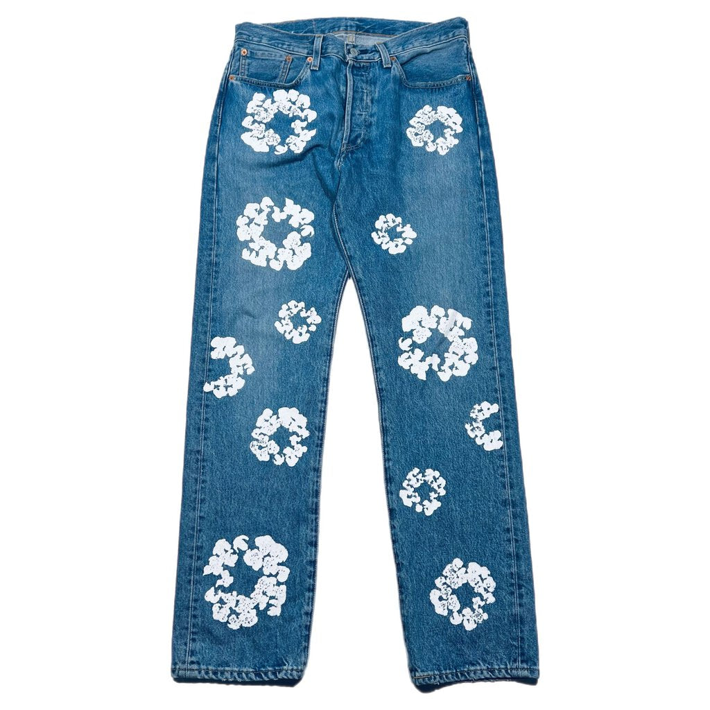パンツ 32 DENIM TEARS LEVI'S COTTON WREATH JEAN Denim Tears Levi's Cotton Wreath Flared Jeans – Justin Reed