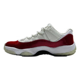 Jordan 11 Low Cherry Sz. 9.5