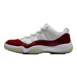 Jordan 11 Low Cherry Sz. 9.5