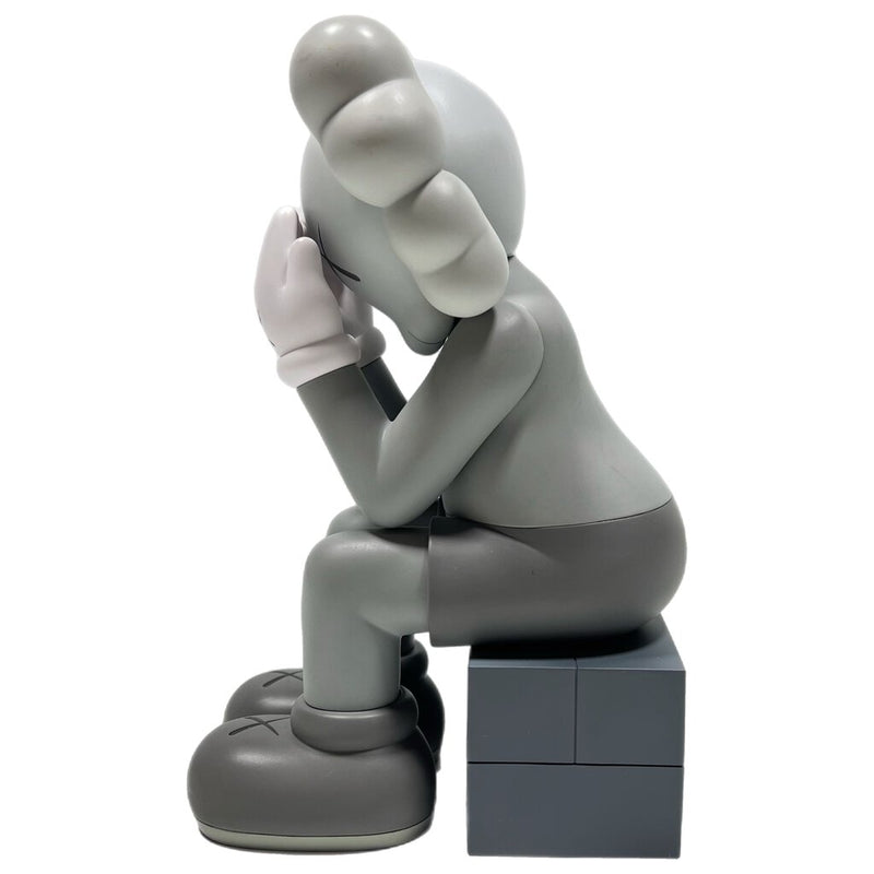 Kaws Passing Through Open Edition Vinyl Figure Grey | No Box