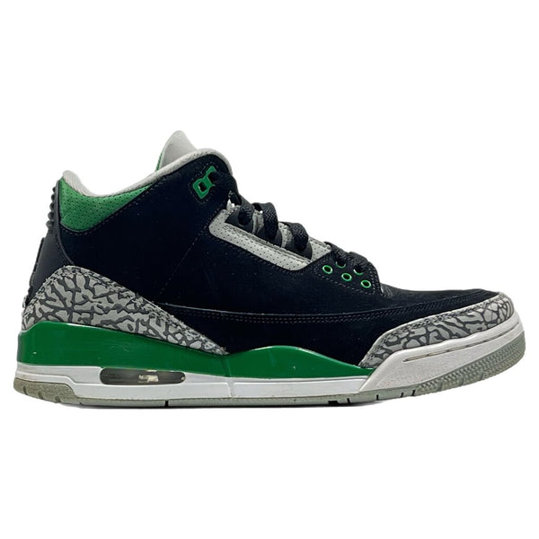 Jordan 3 Pine Green Sz. 9