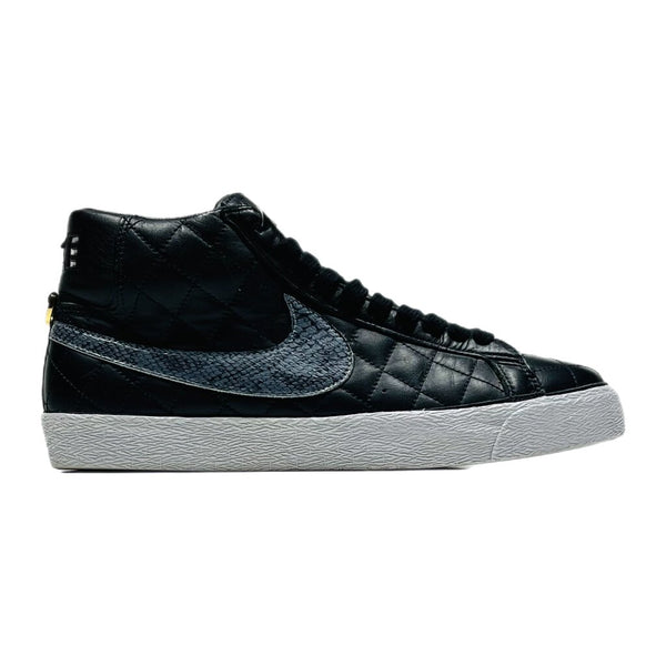 Supreme x Nike SB Blazer Black Sz. 10.5