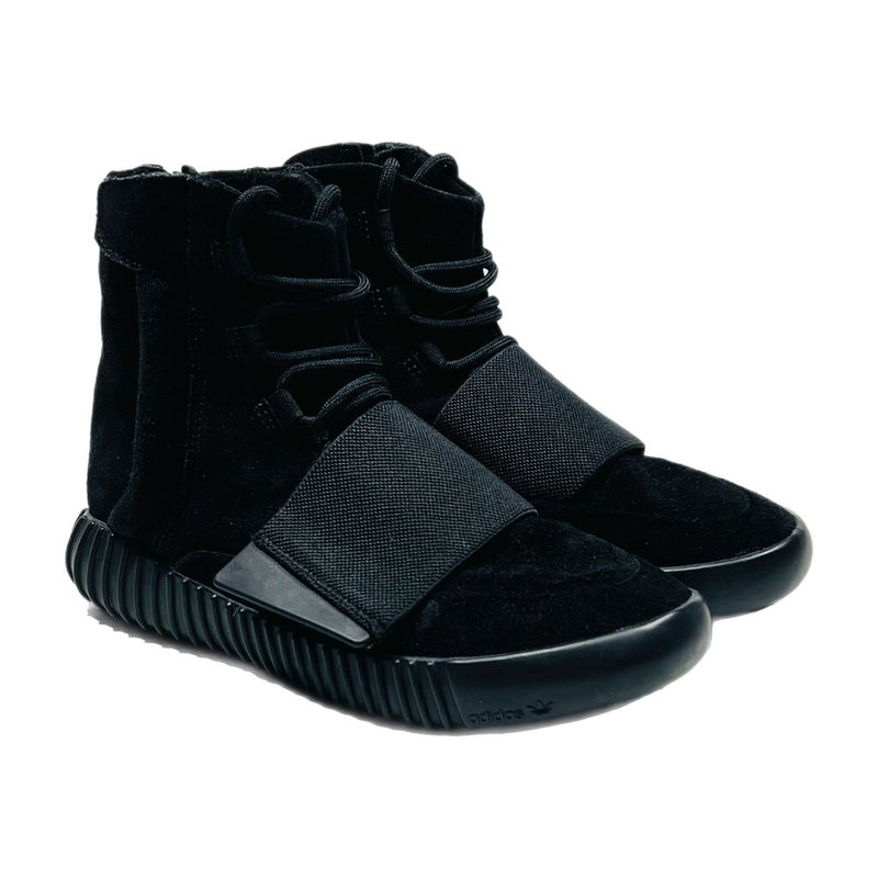 Yeezy 750 Triple Black Sz. 6