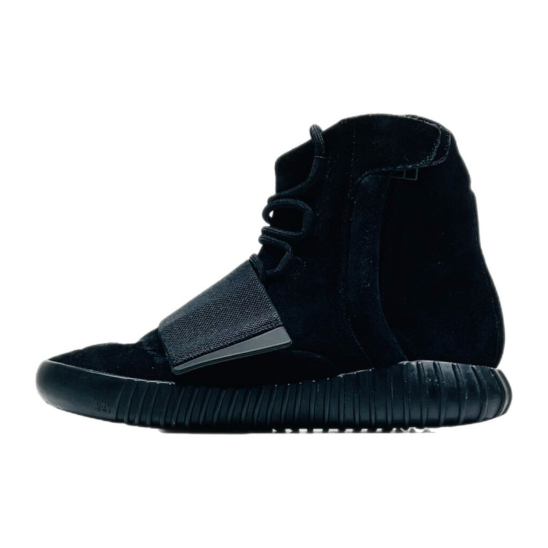 Yeezy 750 Triple Black Sz. 6