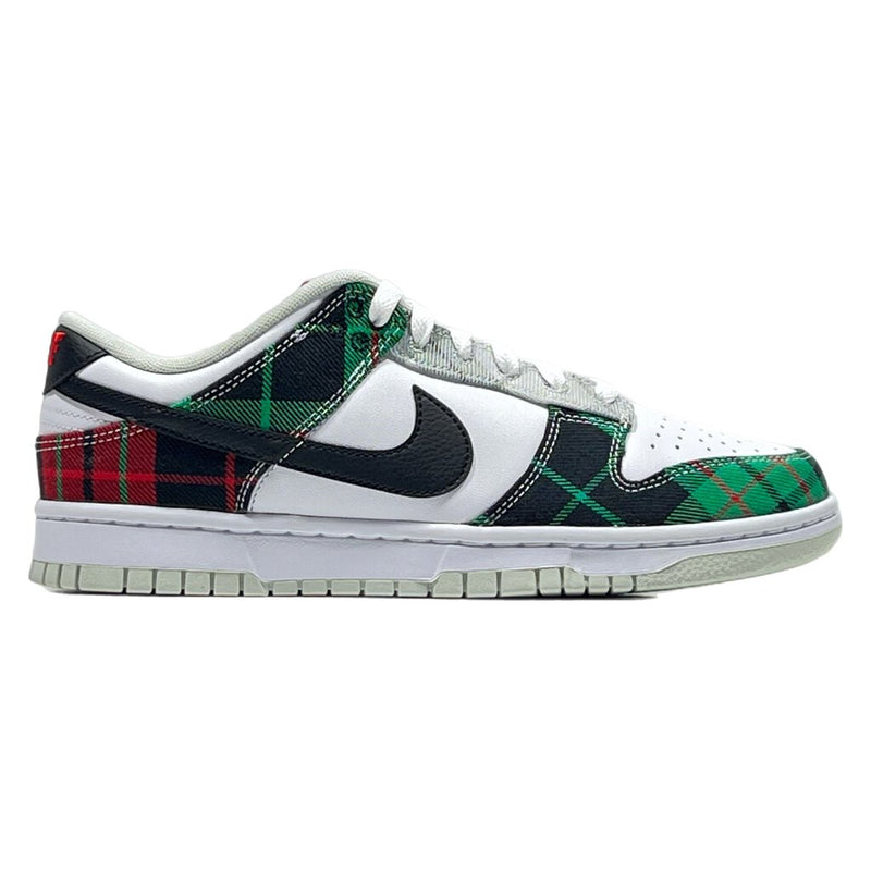 Nike Dunk Low Tartan Sz. 8.5