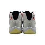 Jordan 11 Platinum Tint Sz. 6Y