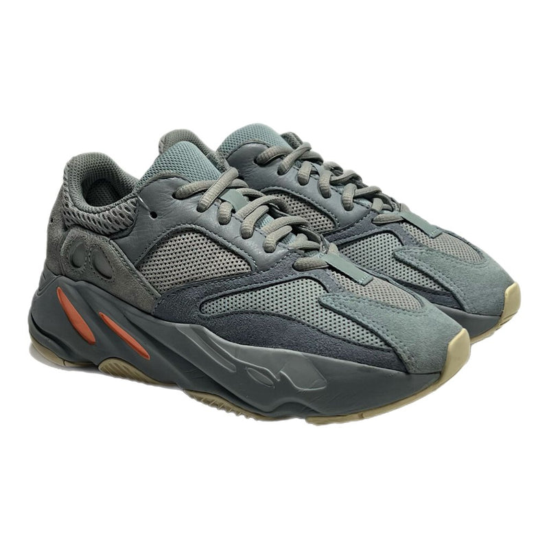 Yeezy 700 Inertia Sz. 4